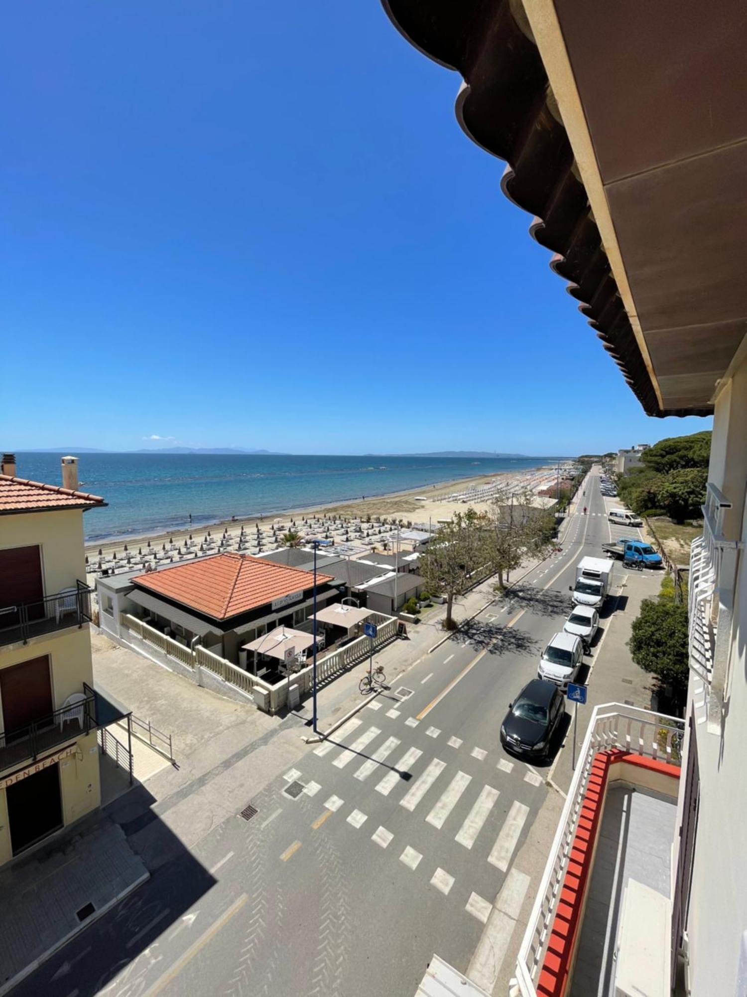 Hotel Eden Follonica Eksteriør billede