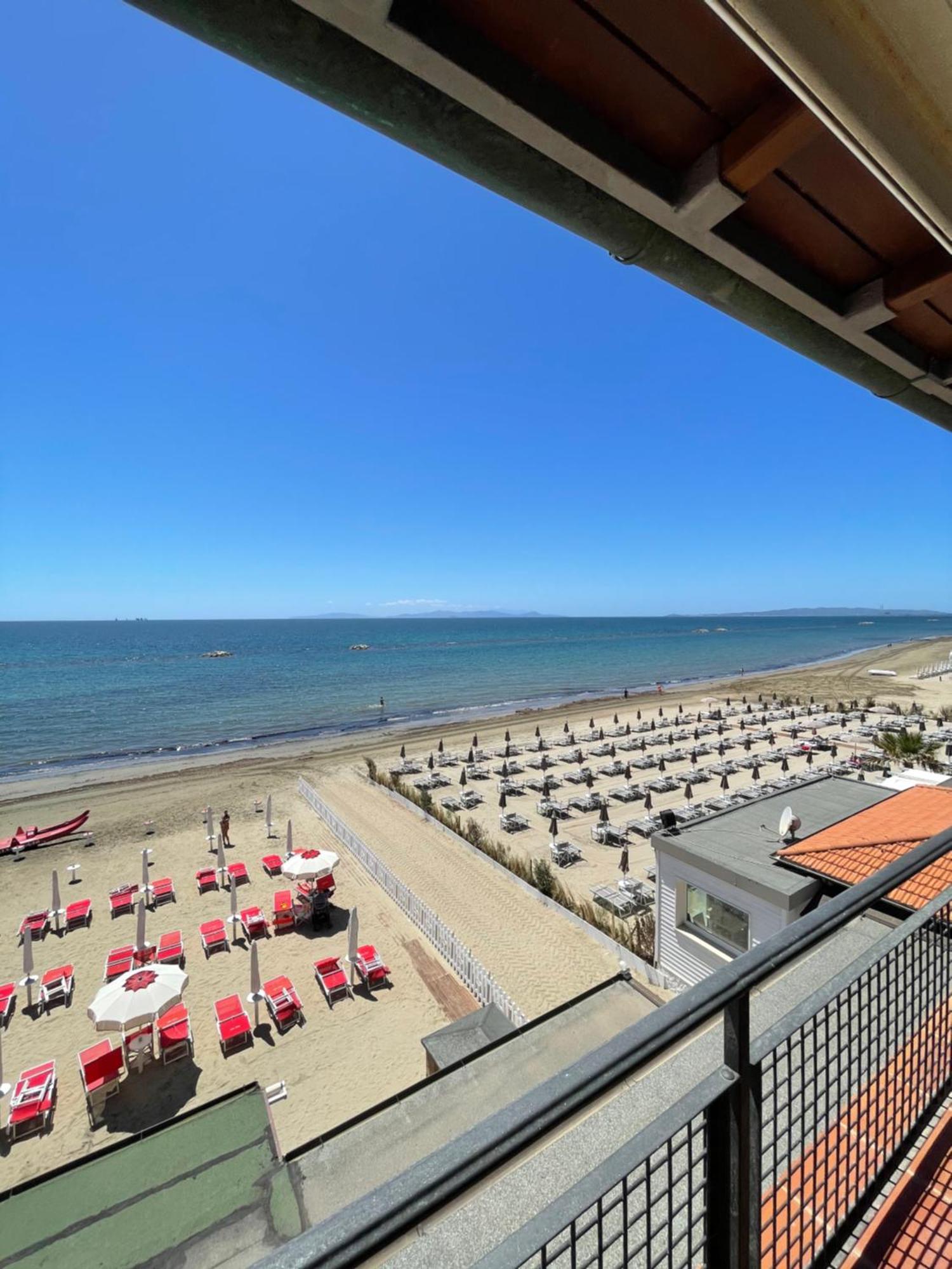 Hotel Eden Follonica Eksteriør billede