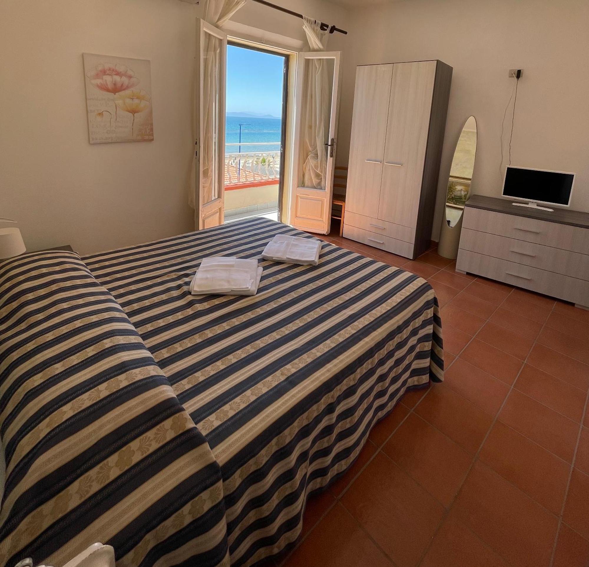 Hotel Eden Follonica Eksteriør billede